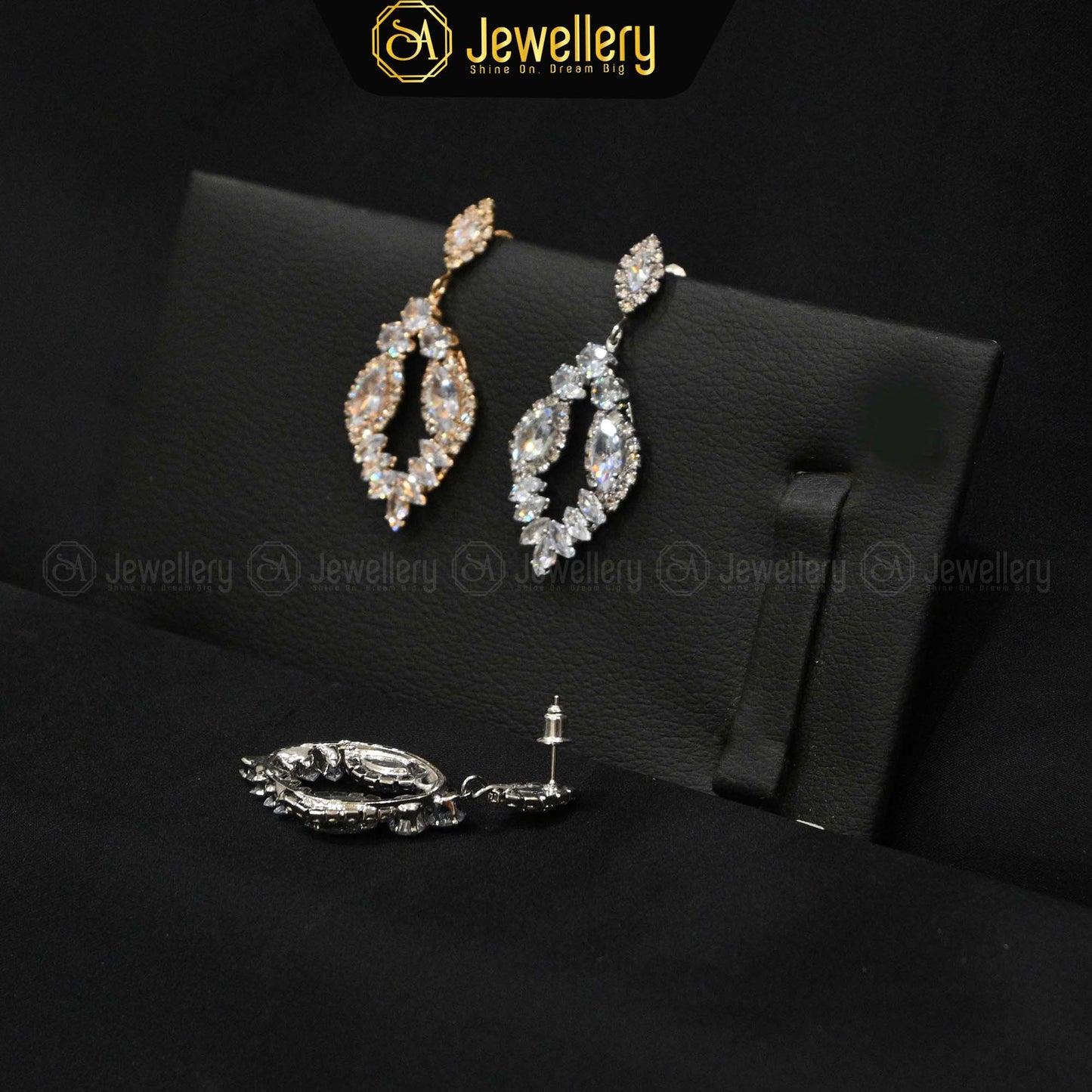Luxury Crystal Drop Earrings
