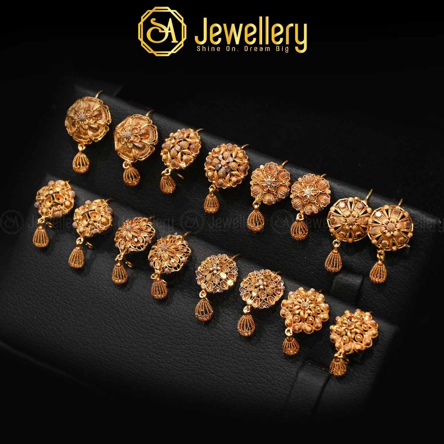 Radiant Gold-Plated Kanta