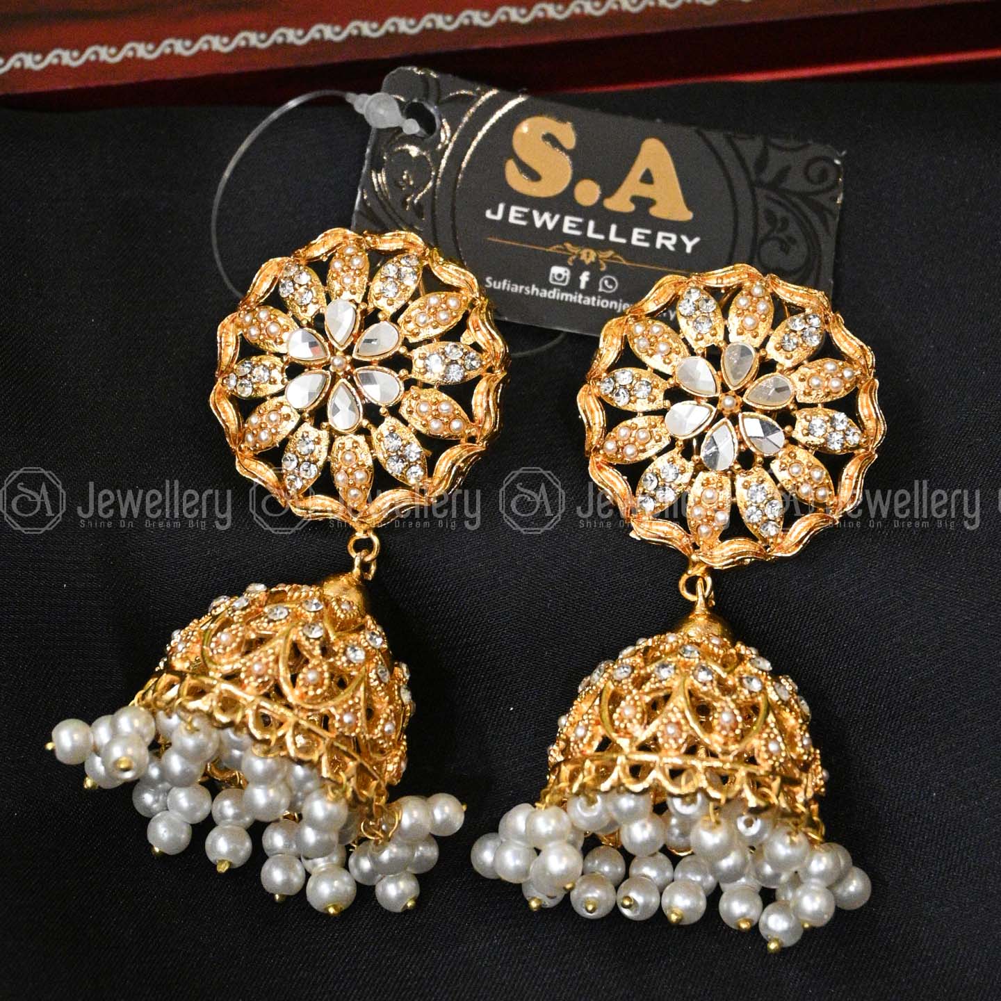 Classic Golden Jhumki