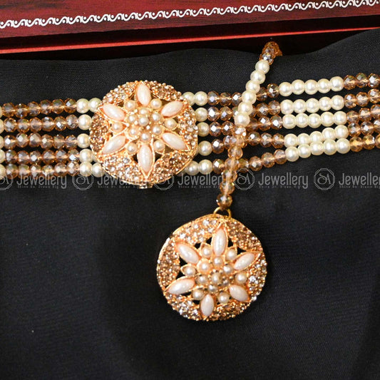 Luxurious Champagne Choker Set