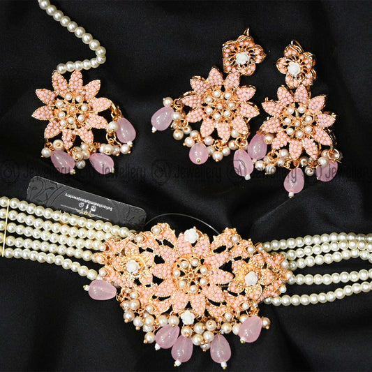 Graceful Pink Choker Set