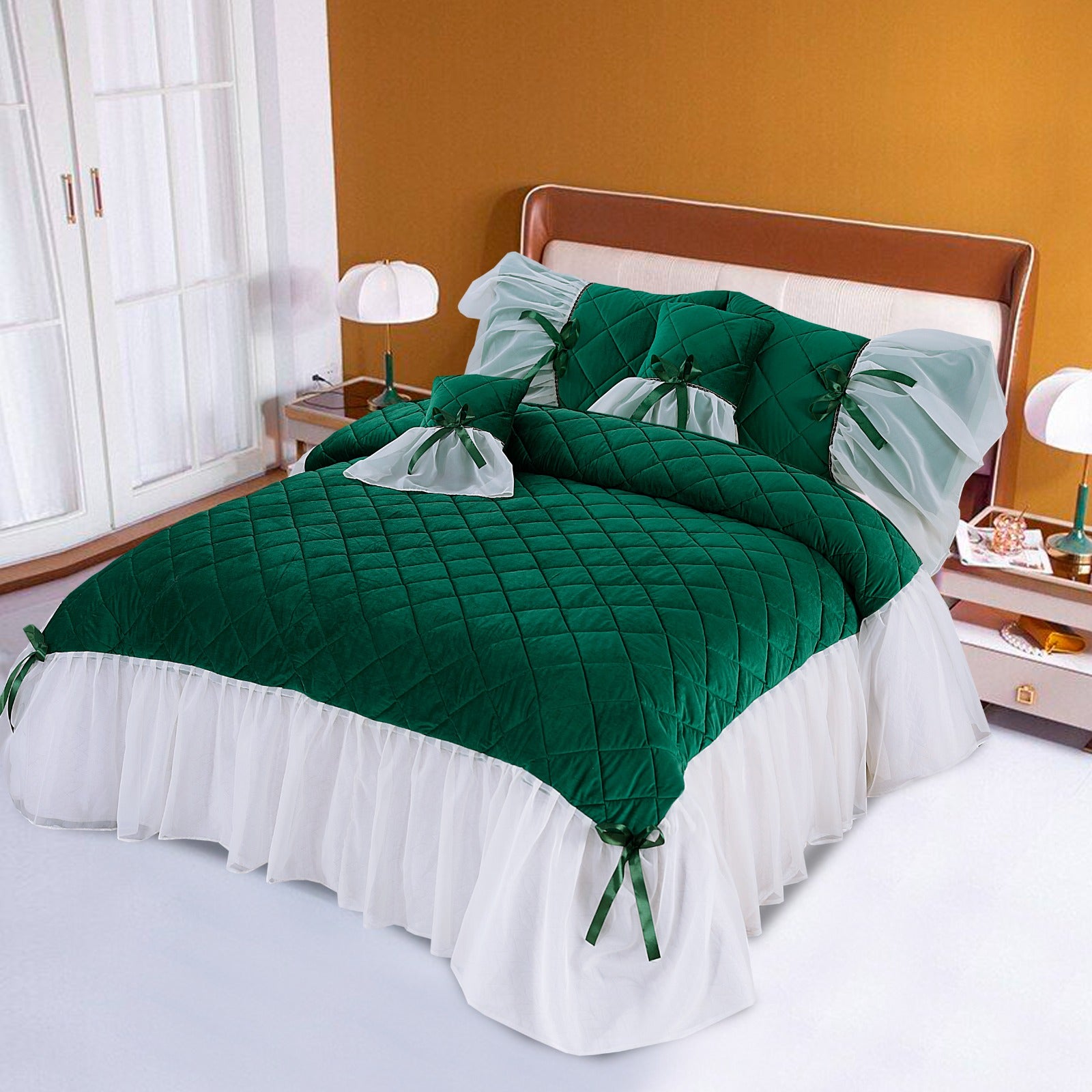 "Royal Glow Luxury Bedding – 5 PCS Set of Timeless Beauty & Softness
