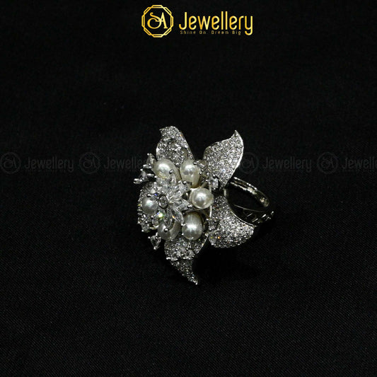 Floral Pearl Ring