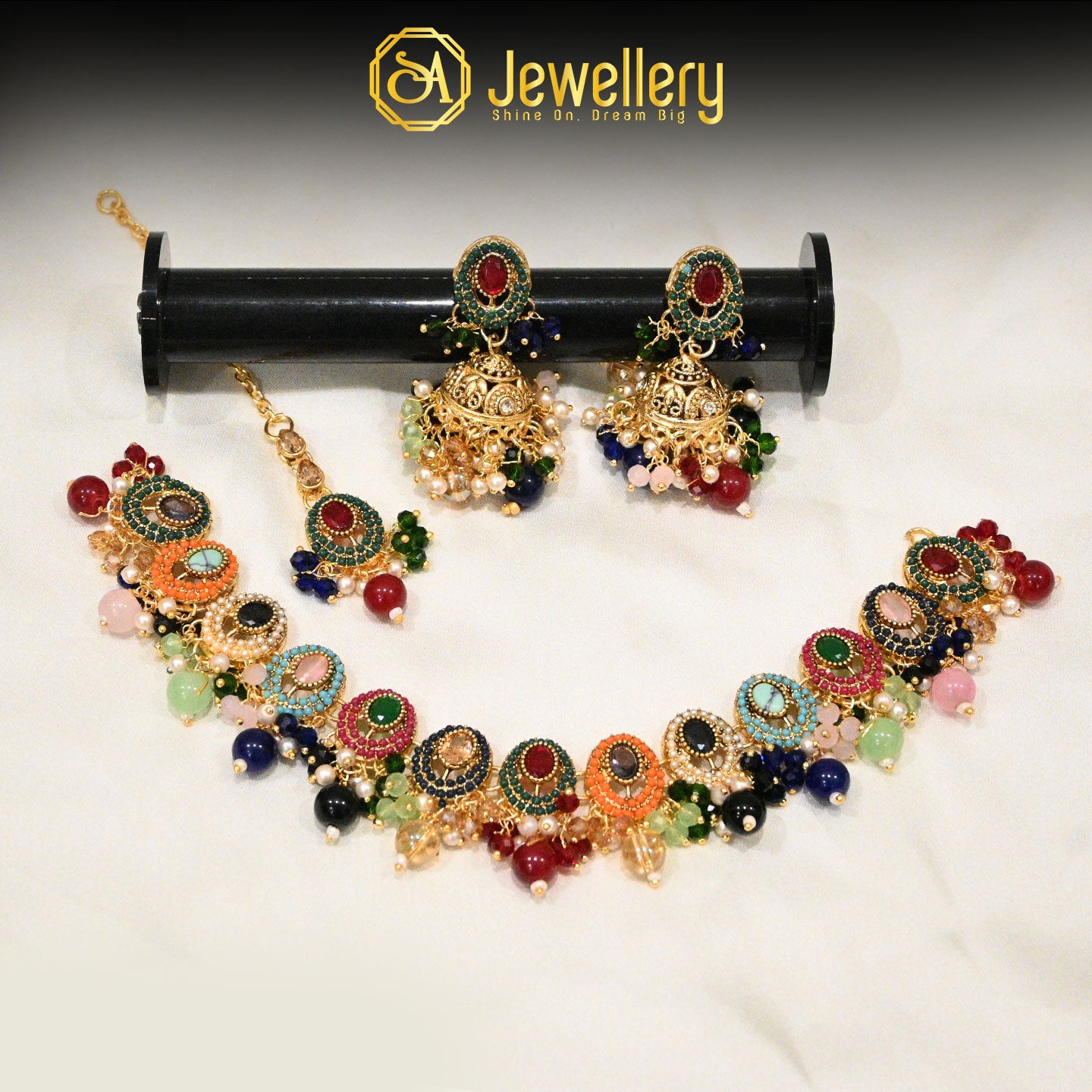 Elegant Necklace Set