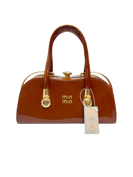 Luxury Rexine Handbag with Golden Chain – Medium Size Shoulder Bag for Women SA jewelry pk
