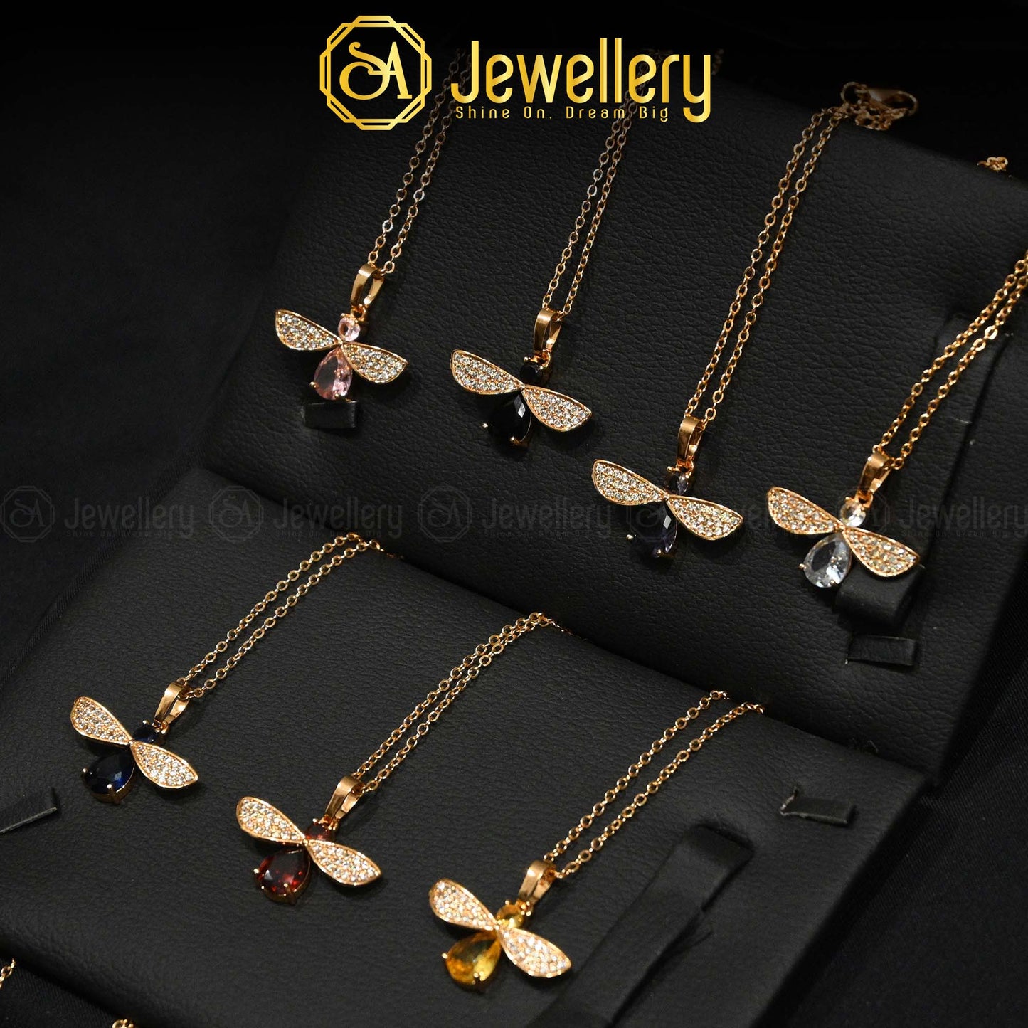 Premium China Pendant – For a Timeless, Elegant Look