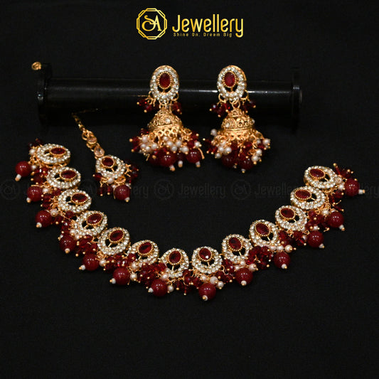 Elegant Necklace Set