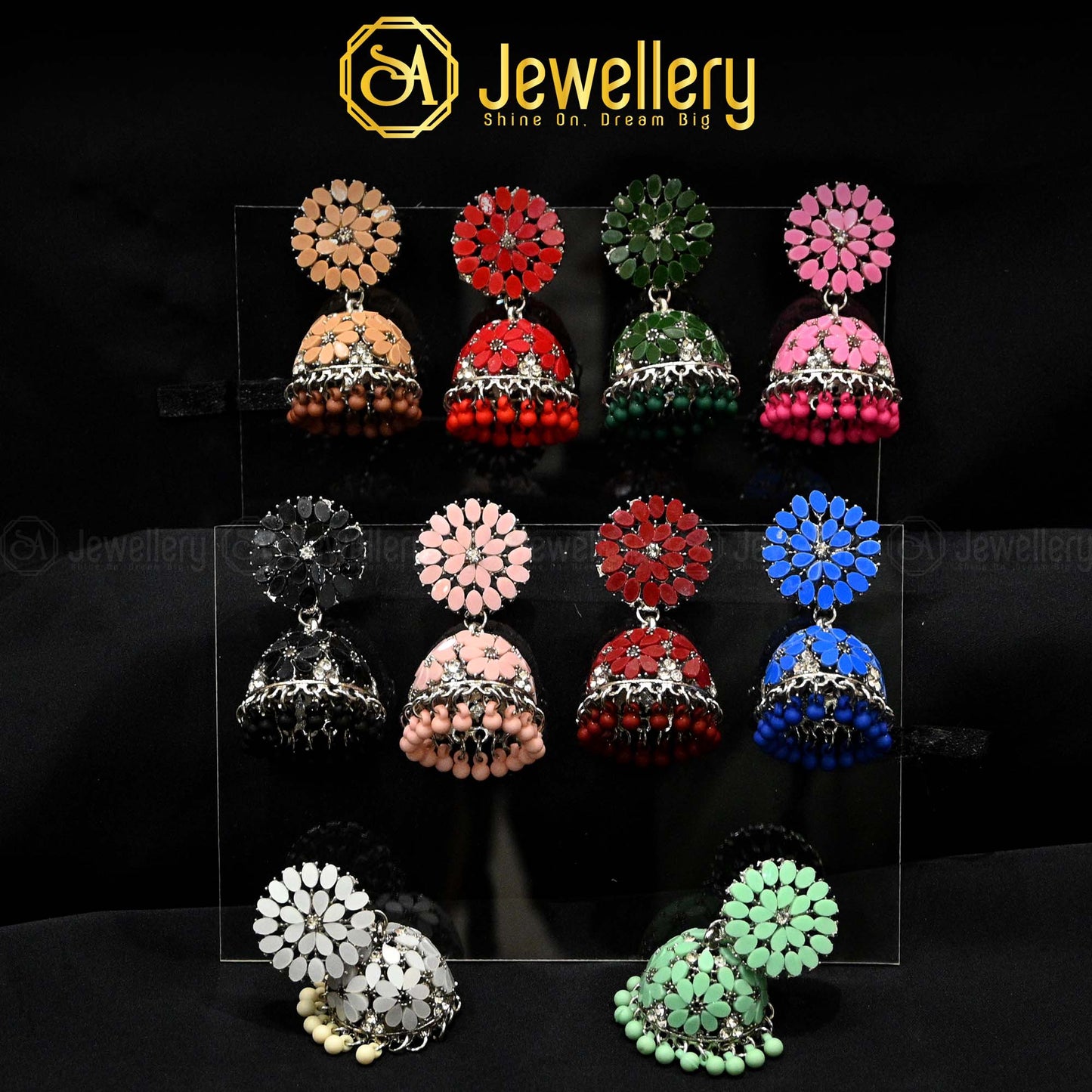 Jhumka Earrings – Traditional Elegance