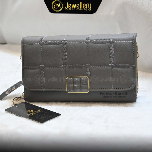 Elegant Quilted Shoulder Bag