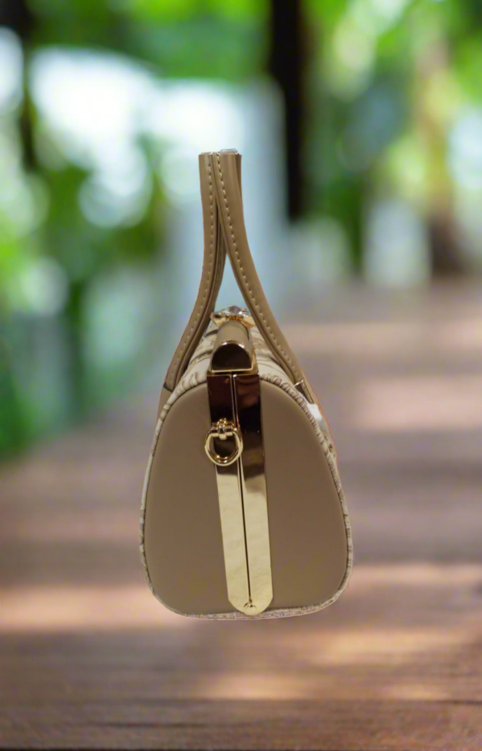 Luxury Hand Bag for Women Stylish & Durable Shoulder Purse SA jewelry pk