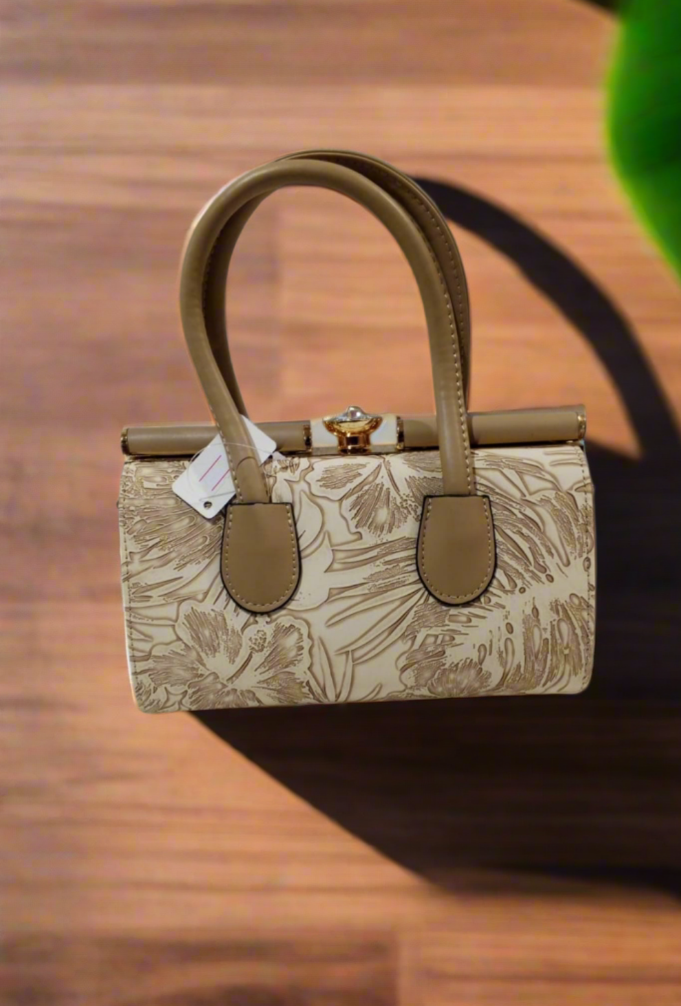 Luxury Hand Bag for Women Stylish & Durable Shoulder Purse SA jewelry pk