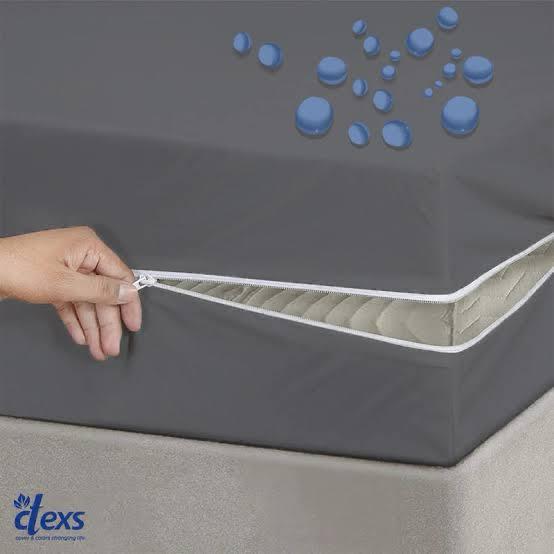 Zipper waterproof mattress cover