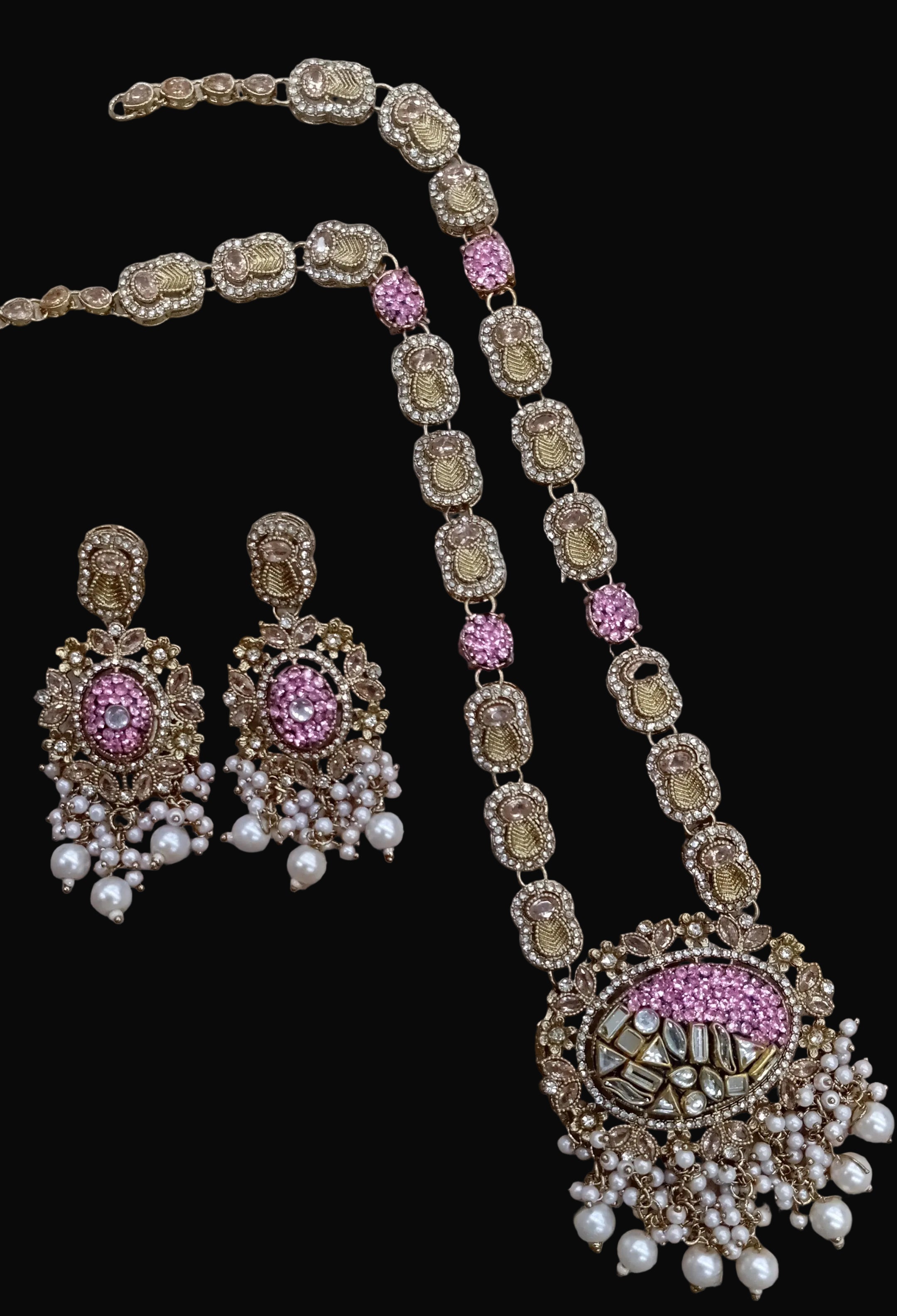 Elegant Crush Stone Mala Set with Original Stones and Matching Earrings