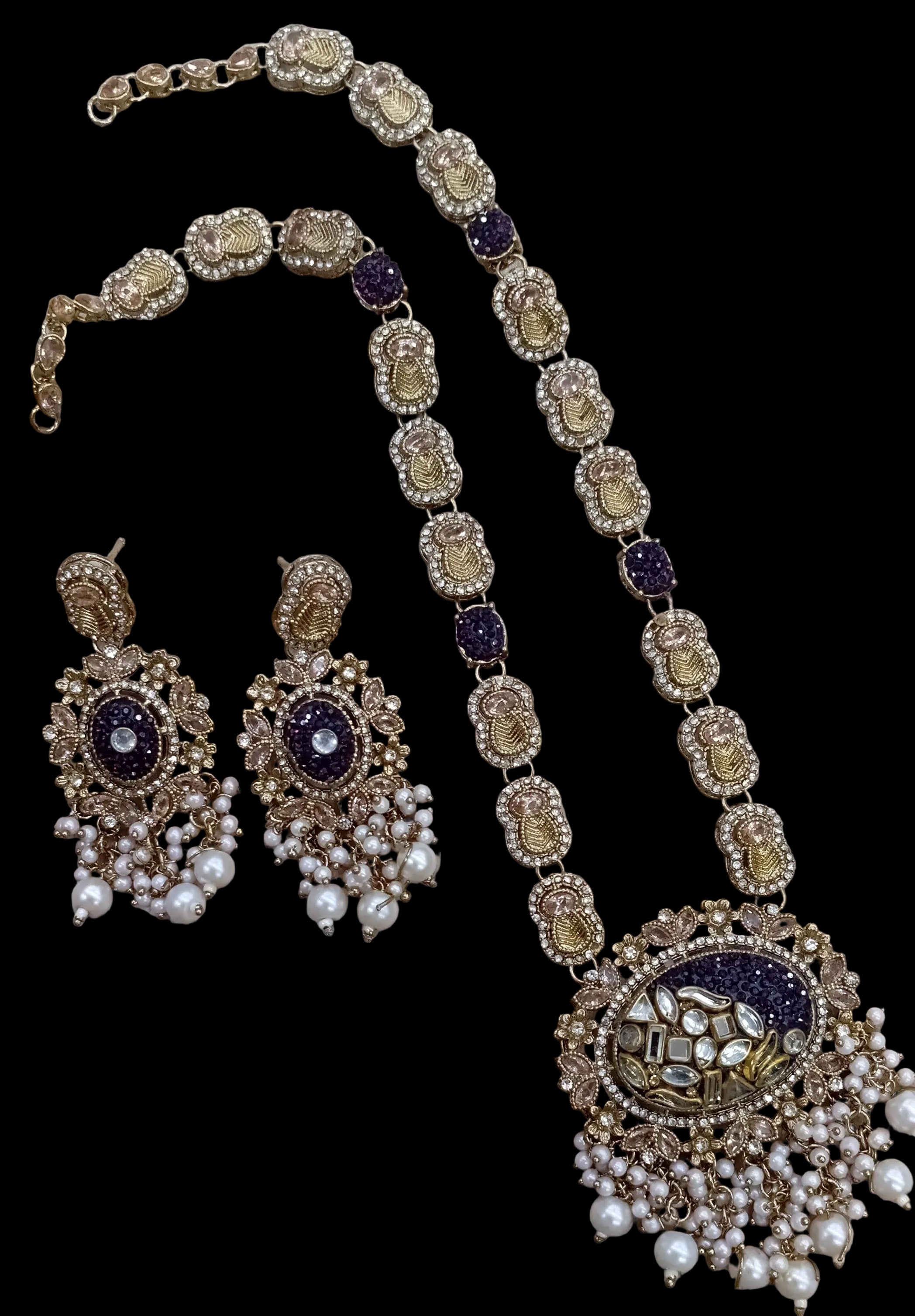 Elegant Crush Stone Mala Set with Original Stones and Matching Earrings