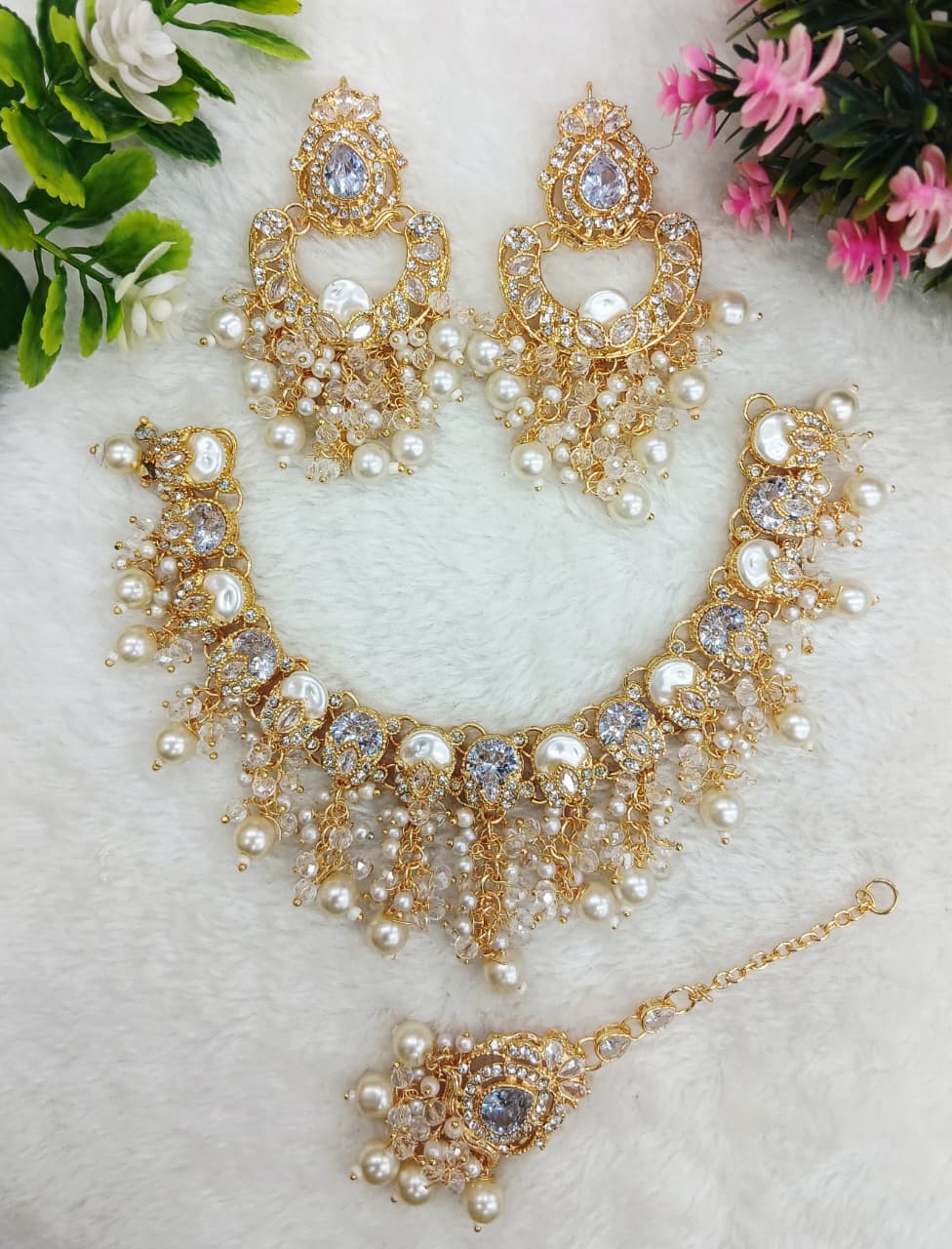 Original zerconiac necklace set with teeka