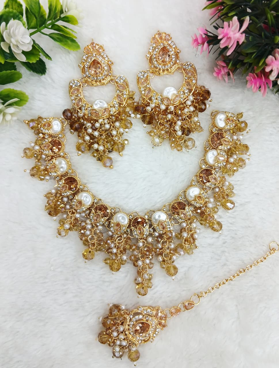 Original zerconiac necklace set with teeka