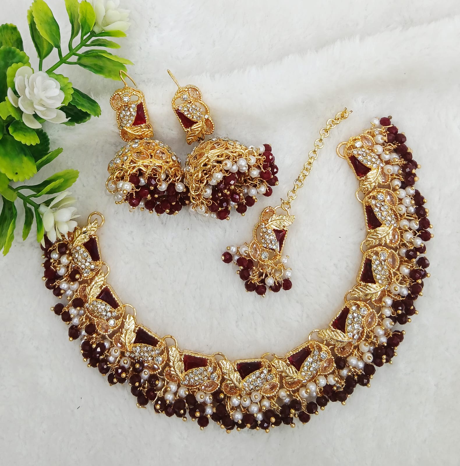 Original zerconiac necklace set with teeka