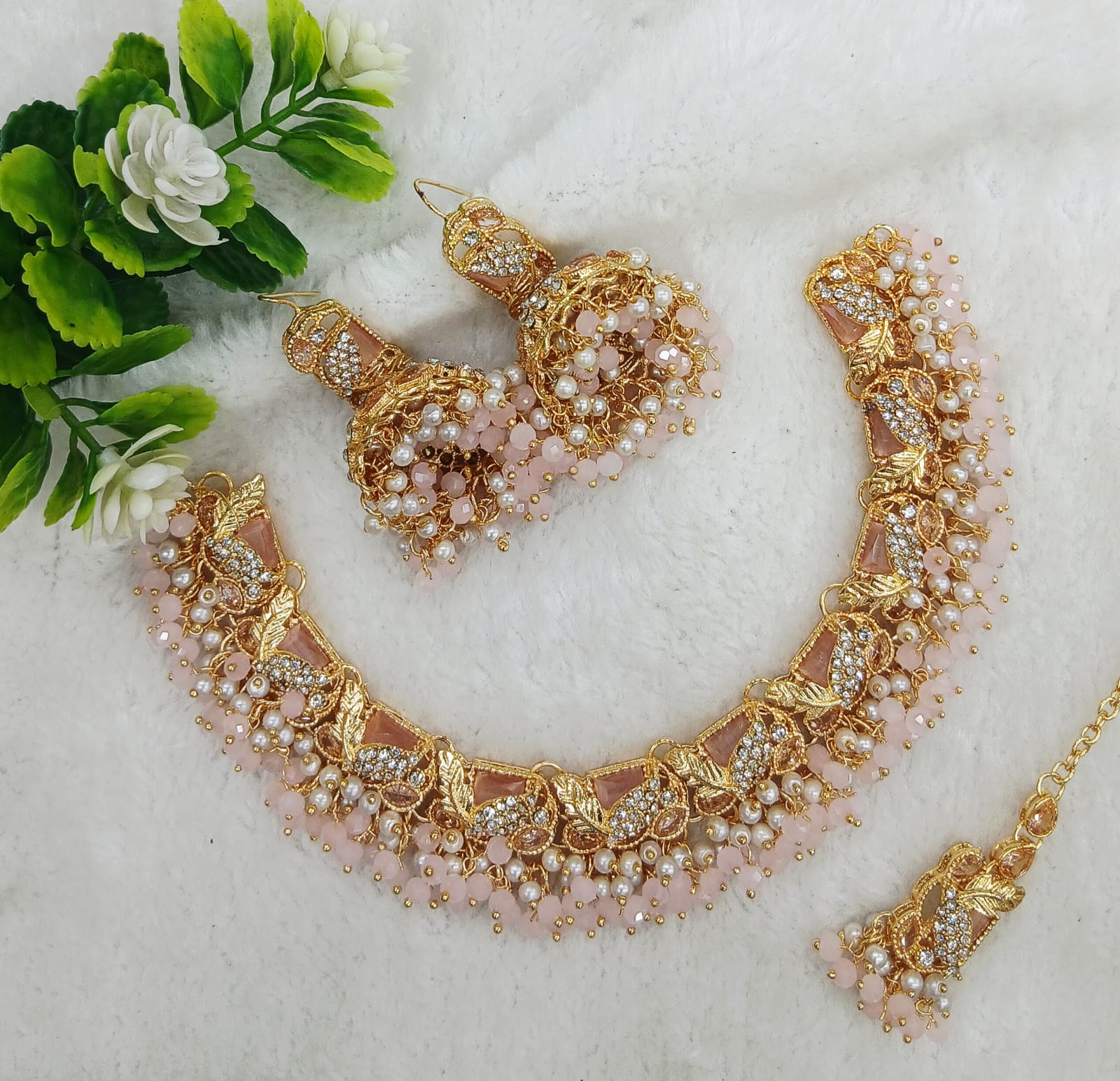 Original zerconiac necklace set with teeka