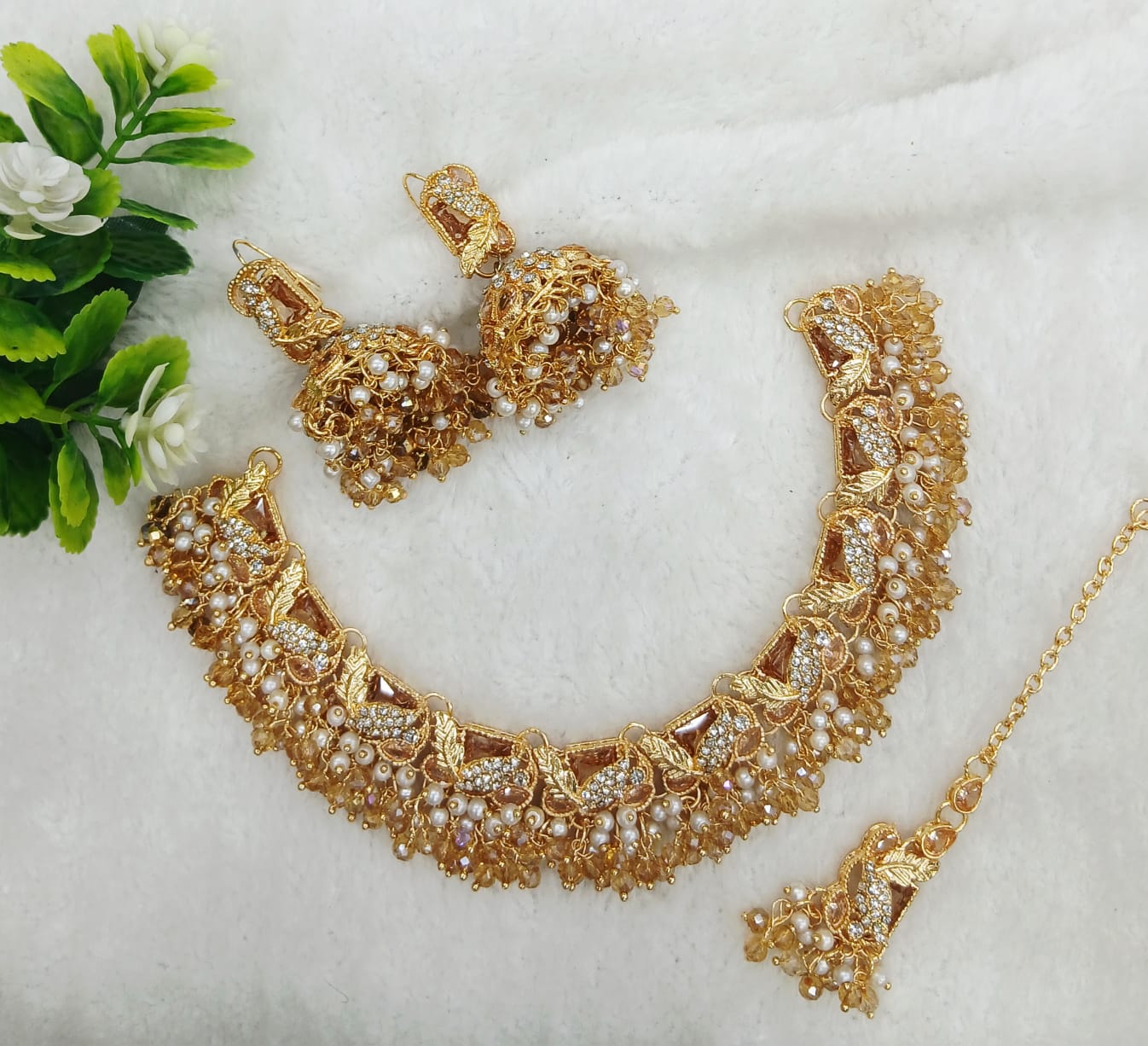 Original zerconiac necklace set with teeka