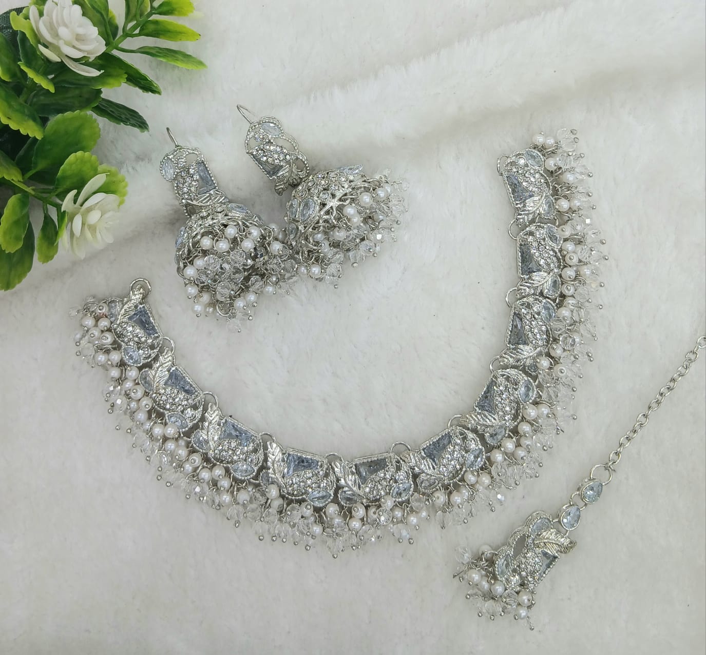 Original zerconiac necklace set with teeka