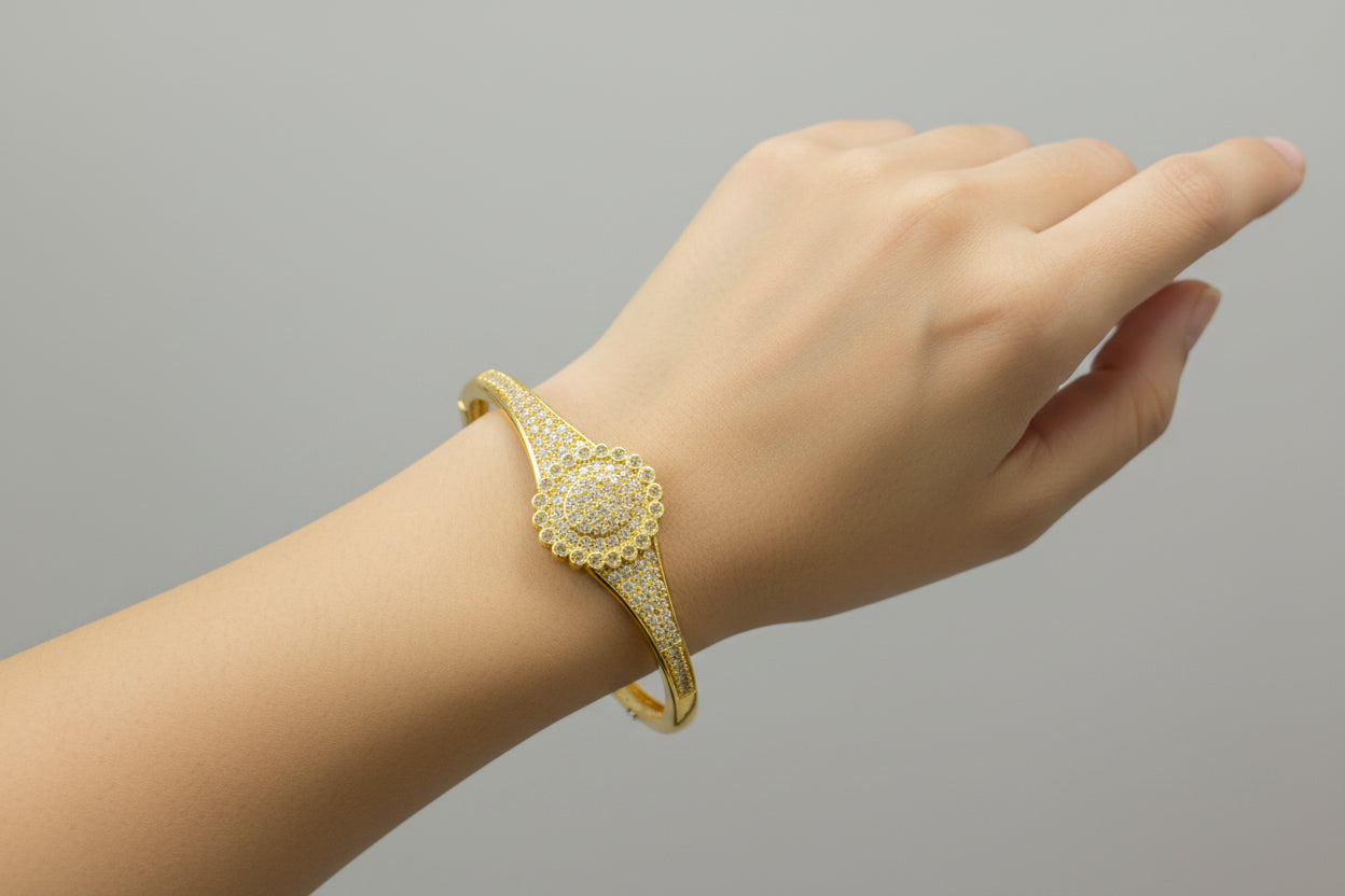 American Diamond jadao stones openable Brecelet