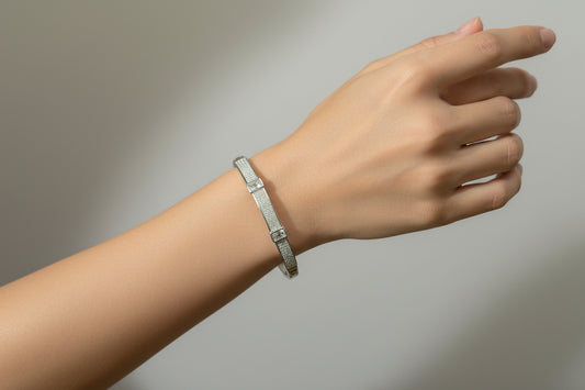 American Diamond jadao stones openable Brecelet