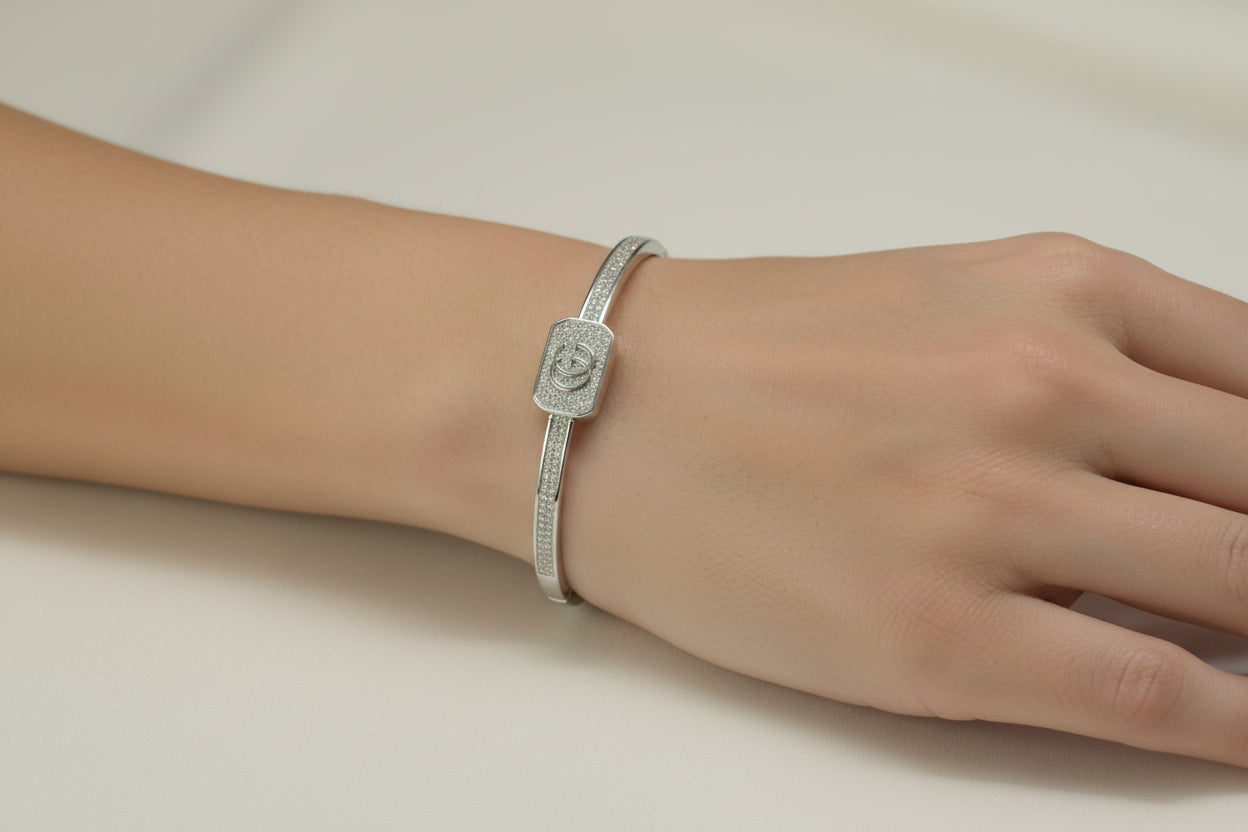 American Diamond jadao stones openable Brecelet