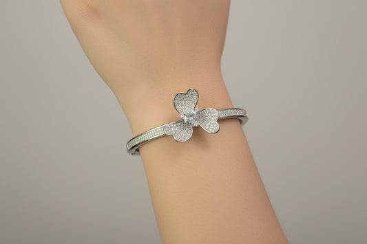 American Diamond jadao stones openable Brecelet