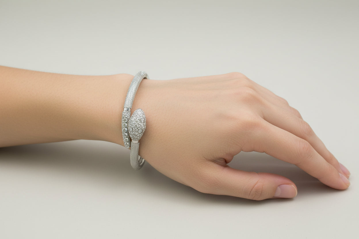 American Diamond jadao stones openable Brecelet