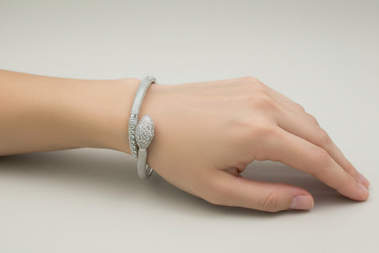 American Diamond jadao stones openable Brecelet