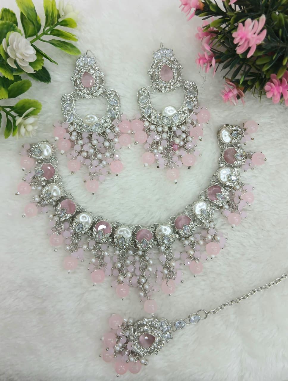 Original zerconiac necklace set with teeka