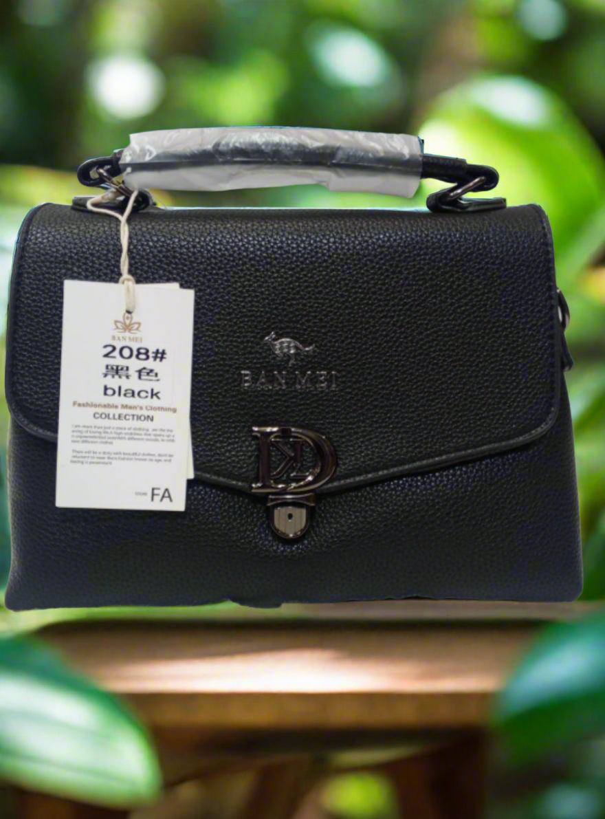Elegant Durable Mini Shoulder Bag – Stylish Medium Handbag for Everyday Use SAjewellery pk