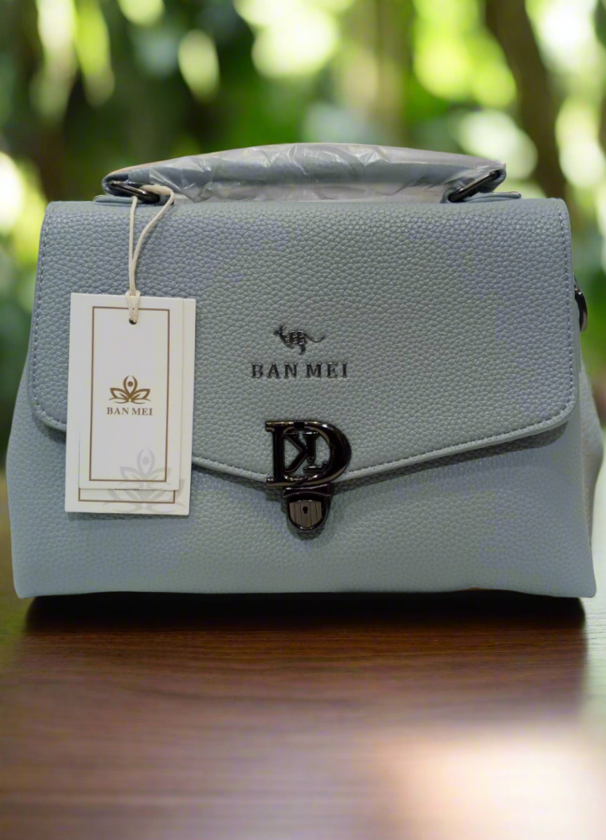 Elegant Durable Mini Shoulder Bag – Stylish Medium Handbag for Everyday Use SAjewellery pk