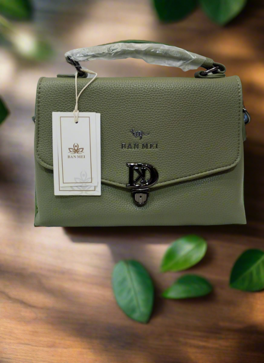 Elegant Durable Mini Shoulder Bag – Stylish Medium Handbag for Everyday Use SAjewellery pk