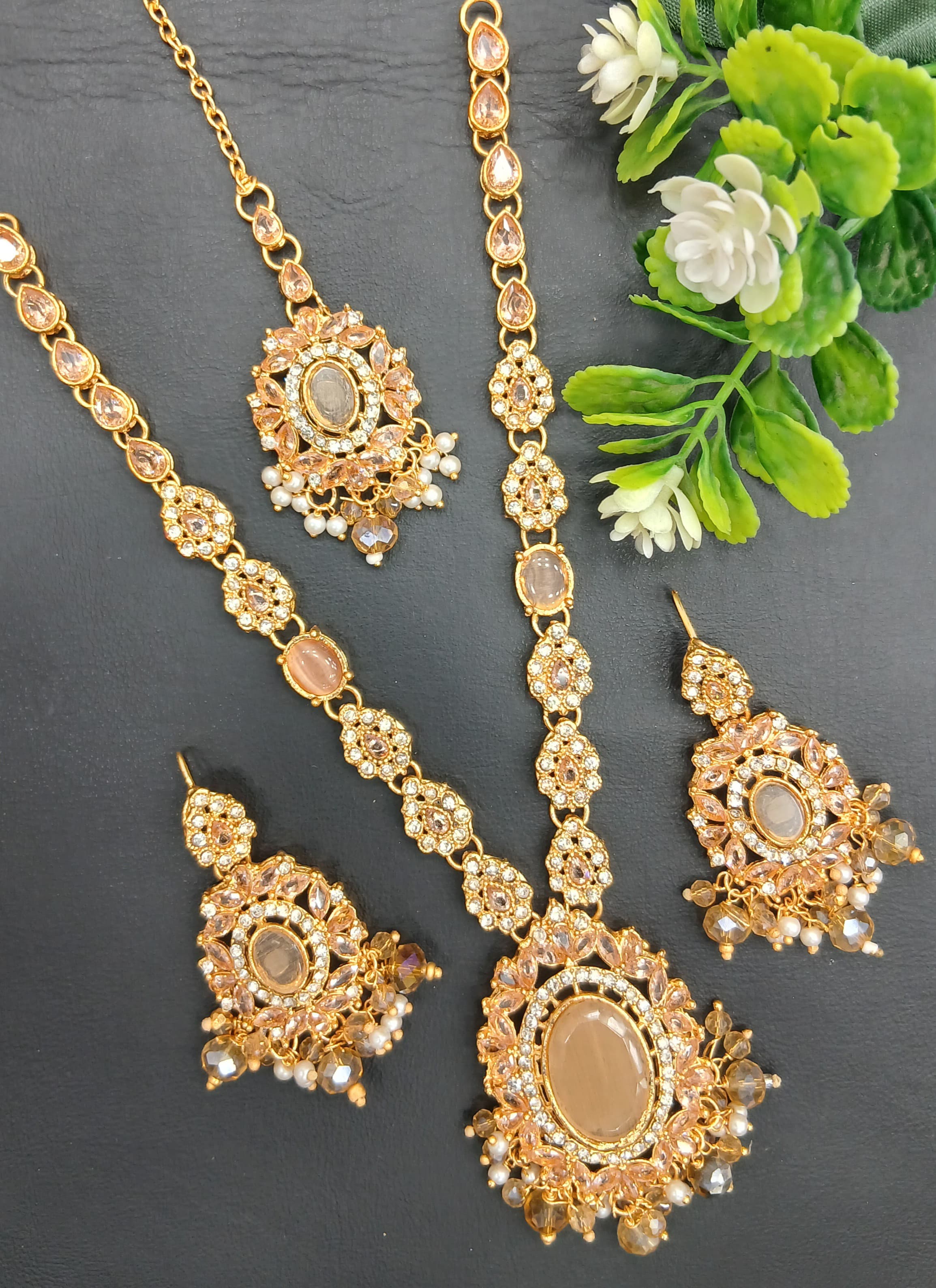 Long mala set with teeka SA jewellery pk