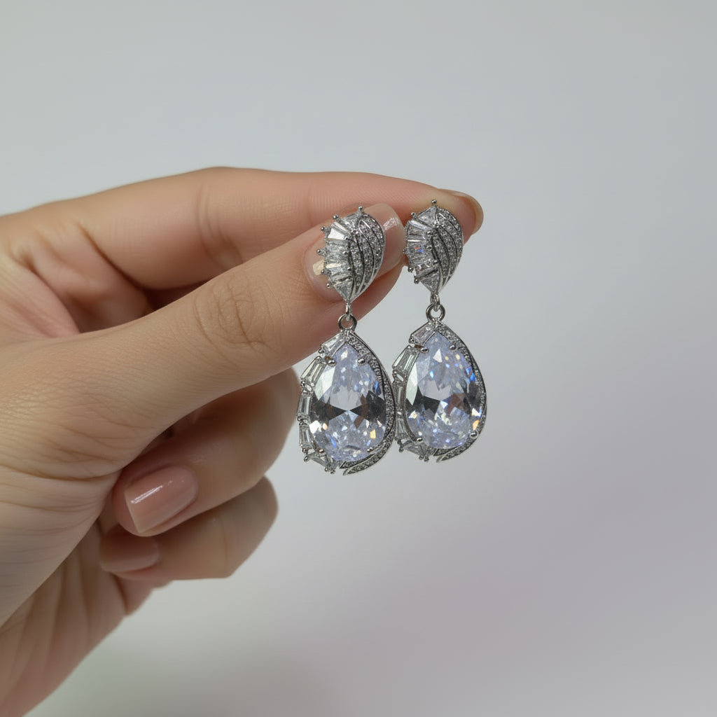 Luxury Pear-Cut Statement Drops Majestic Gold Plated Party Wear Zircon Earrings SA jewellery pk