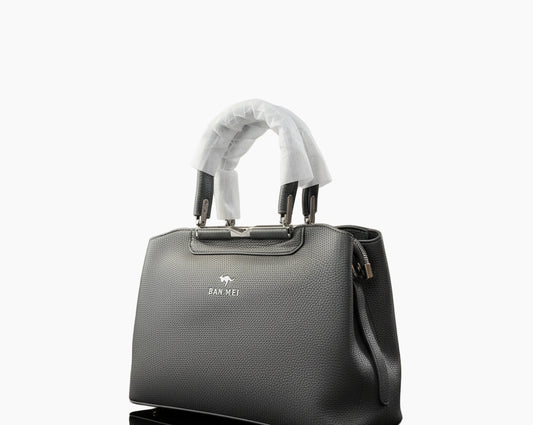 "Luxury Leather Shoulder Handbag for Women - Stylish Crossbody Purse with Circular Relief Ornament"SA jewelry pk