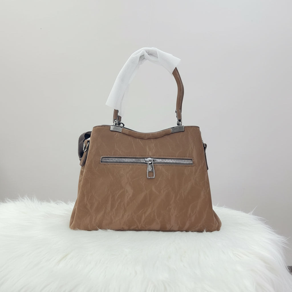 "Luxury Leather Shoulder Handbag for Women - Stylish Crossbody Purse with Circular Relief Ornament"SA jewelry pk