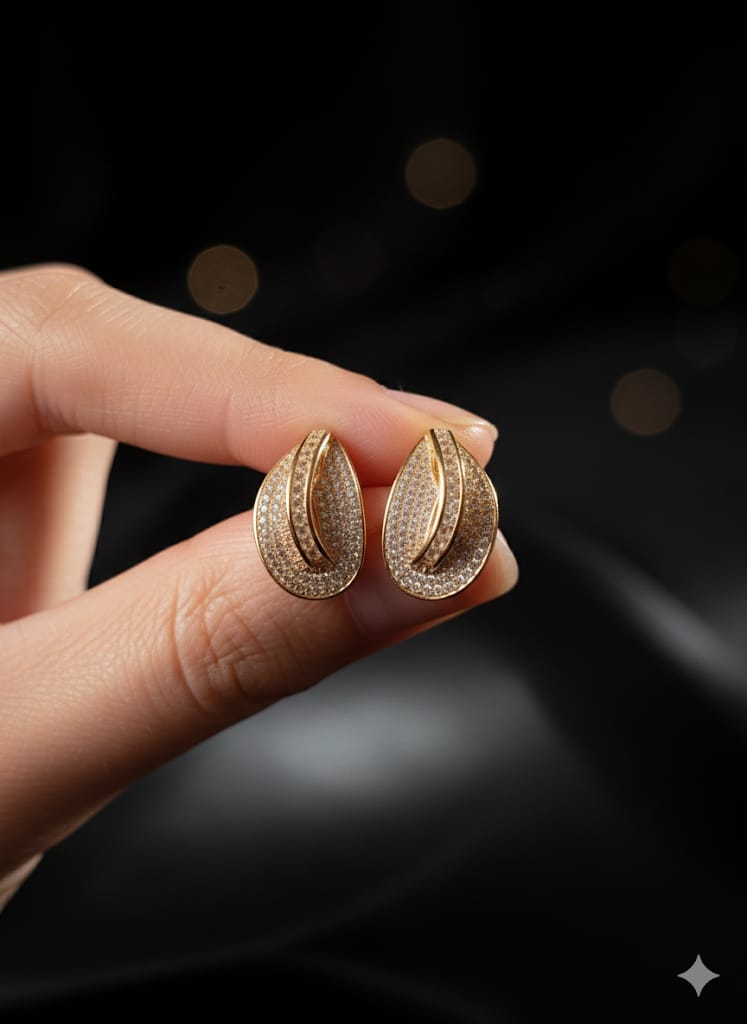 Luxury Curved Gold Studs HighGloss Elegant Zircon Tops SA jewelry pk