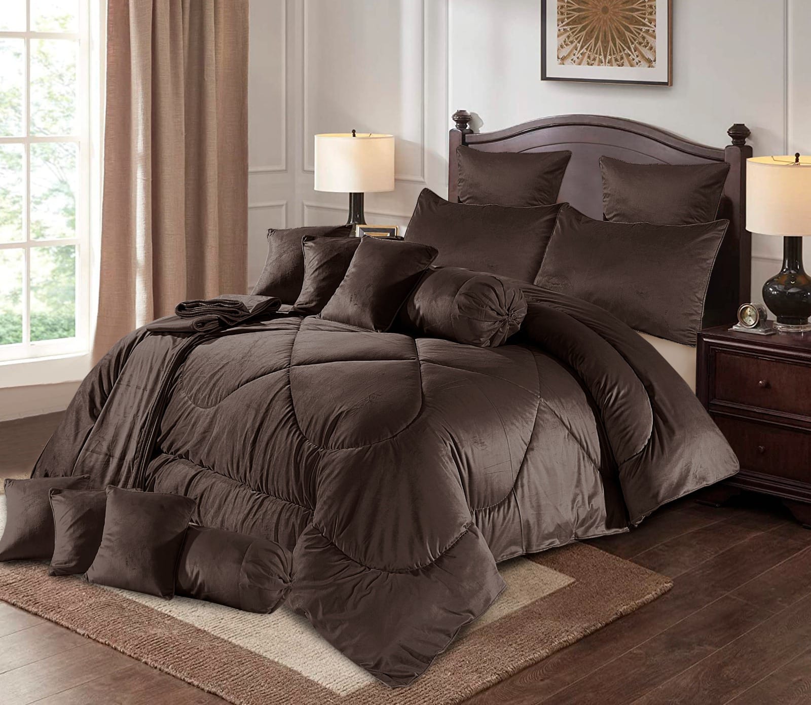 “Velvet Emboss 14‑piece Razai set” (often listed as a bridal or fancy razai/comforter set) features embossed‑velvet fabric SA jewelry pk