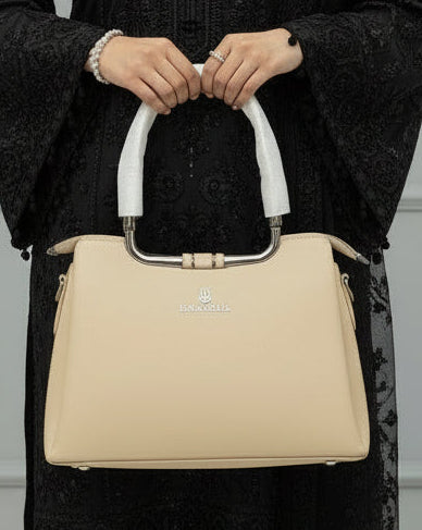 "Luxury Leather Shoulder Handbag for Women - Stylish Crossbody Purse with flower Relief Ornament"SA jewelry pk